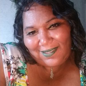 Meet your Posher, Carolyn